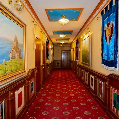 Hotel Kamelot 4*